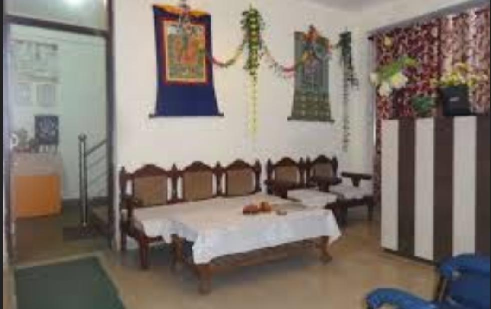 Hotel Kumar Residency Дхарамсала Екстериор снимка