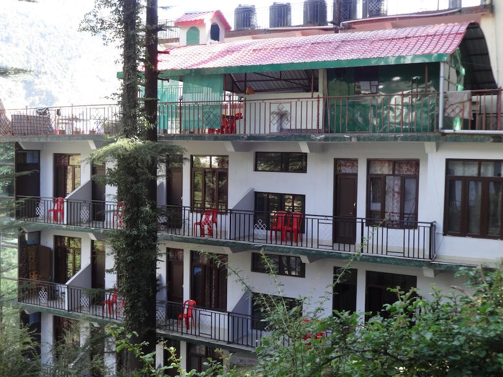 Hotel Kumar Residency Дхарамсала Екстериор снимка